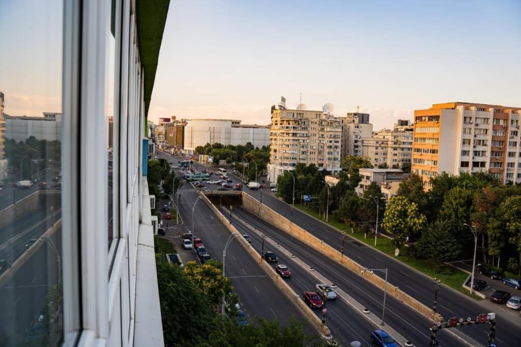 Modern 1 Bedroom Apartment In Bucharest Center! Eksteriør bilde