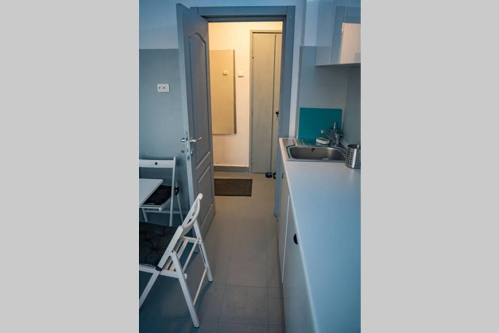 Modern 1 Bedroom Apartment In Bucharest Center! Eksteriør bilde