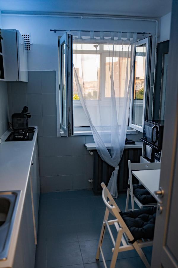 Modern 1 Bedroom Apartment In Bucharest Center! Eksteriør bilde